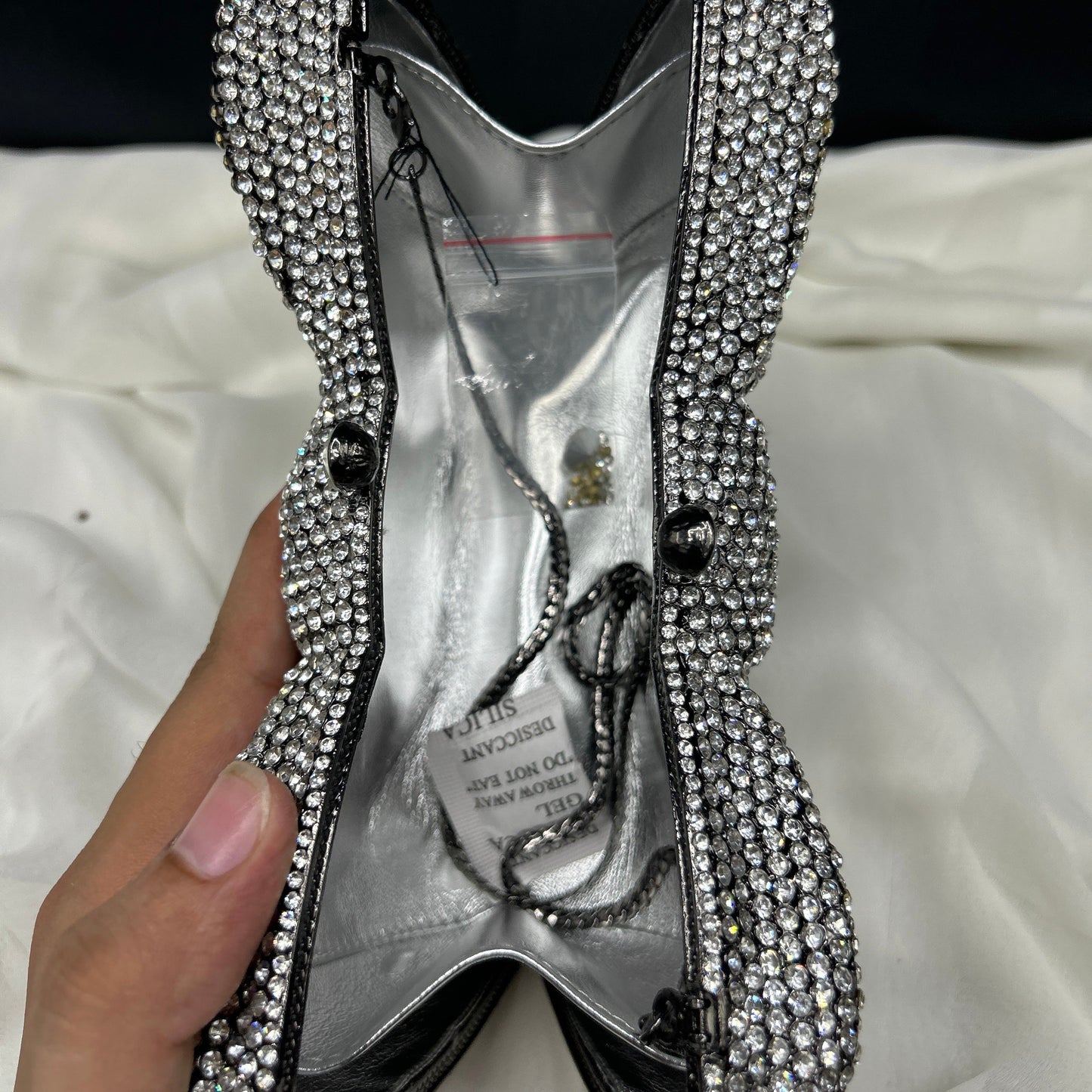 Bow bridal clutch | 3 colors