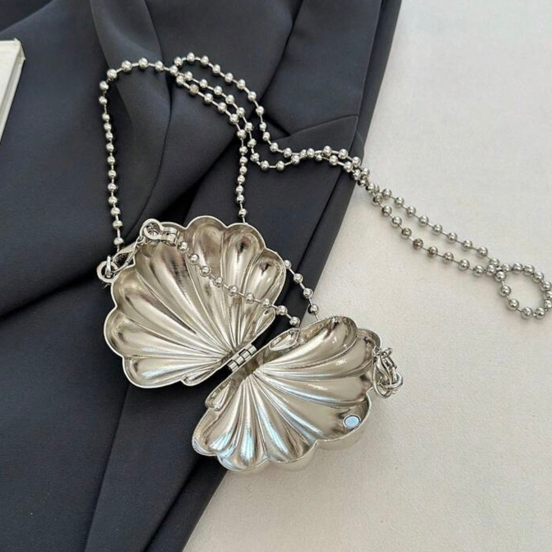 Seashell bag - silver