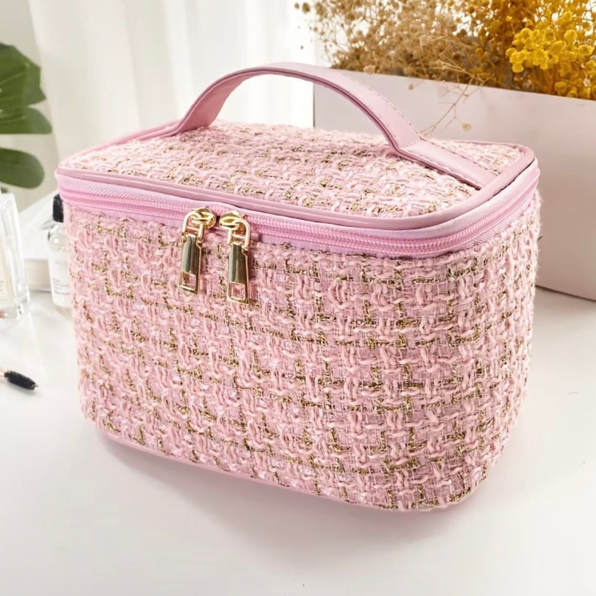 Woven makeup bag