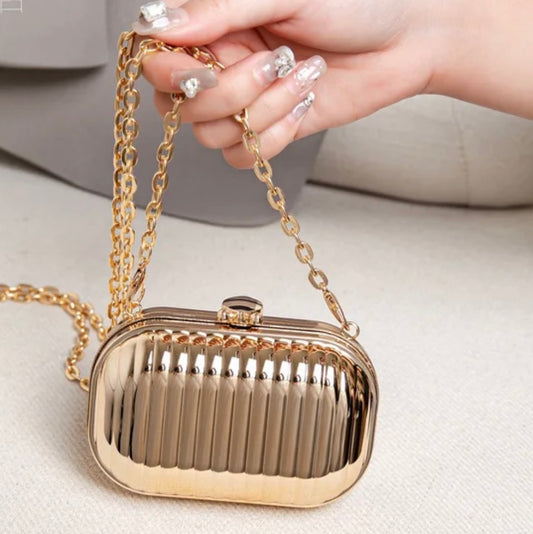 Ribbed acrylic bag
