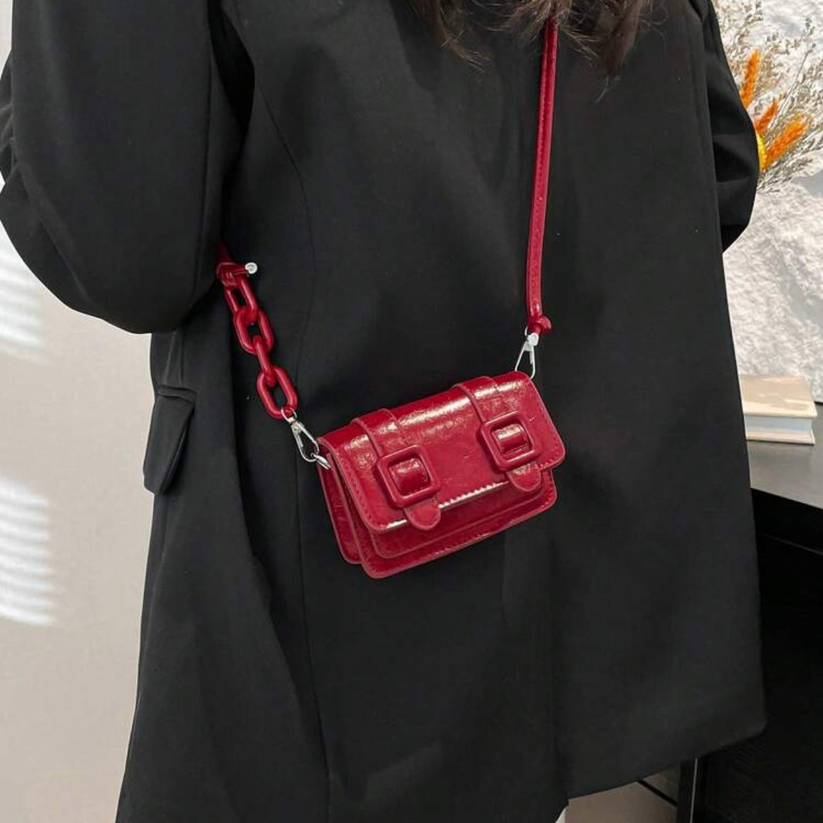 Mini buckle leather bag - Hot red
