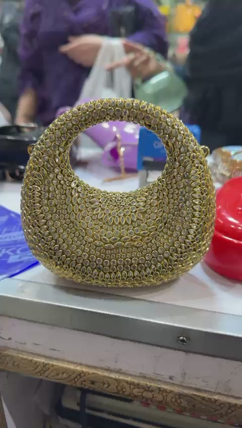 Oval kundan Clutch