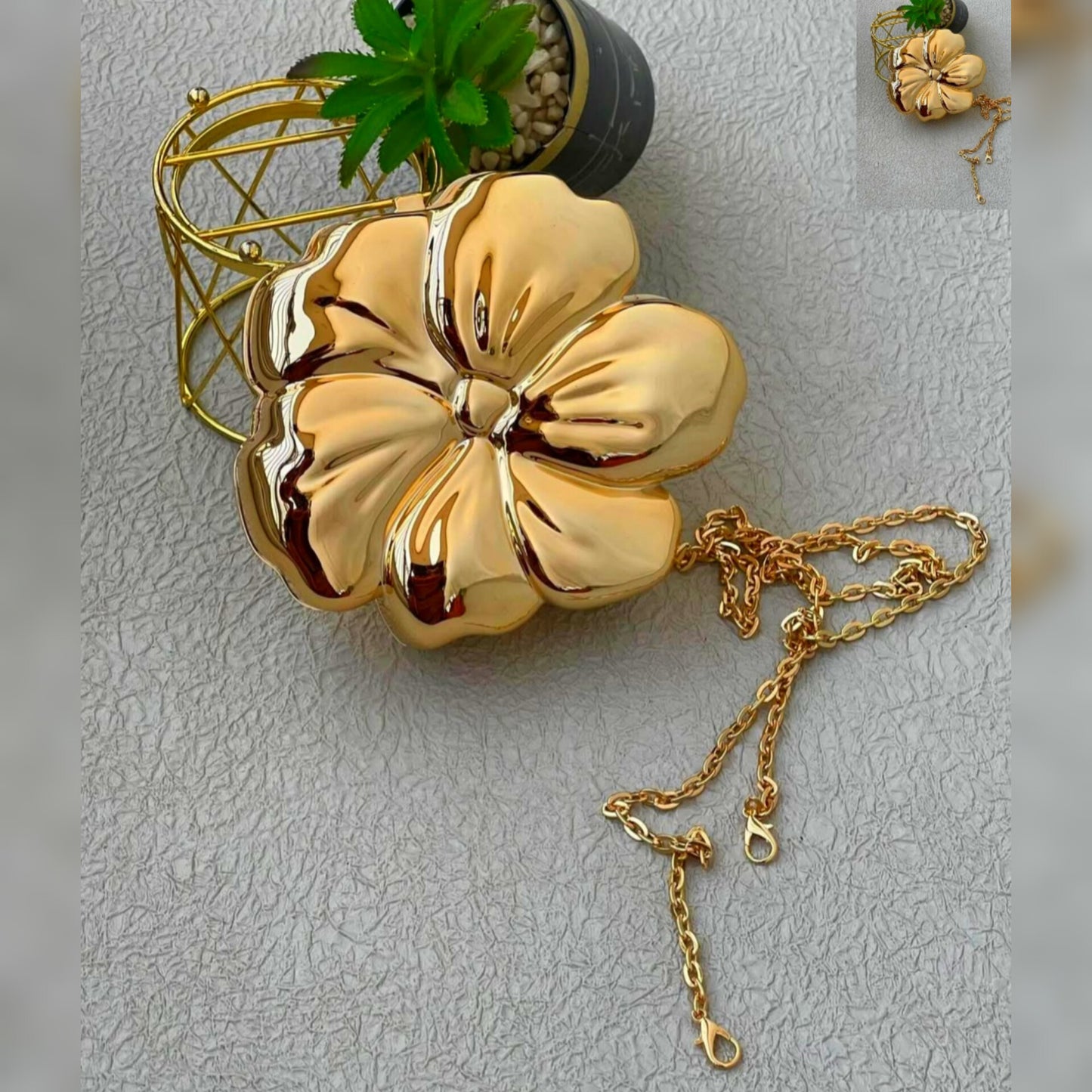 Viral Flower bag - Gold