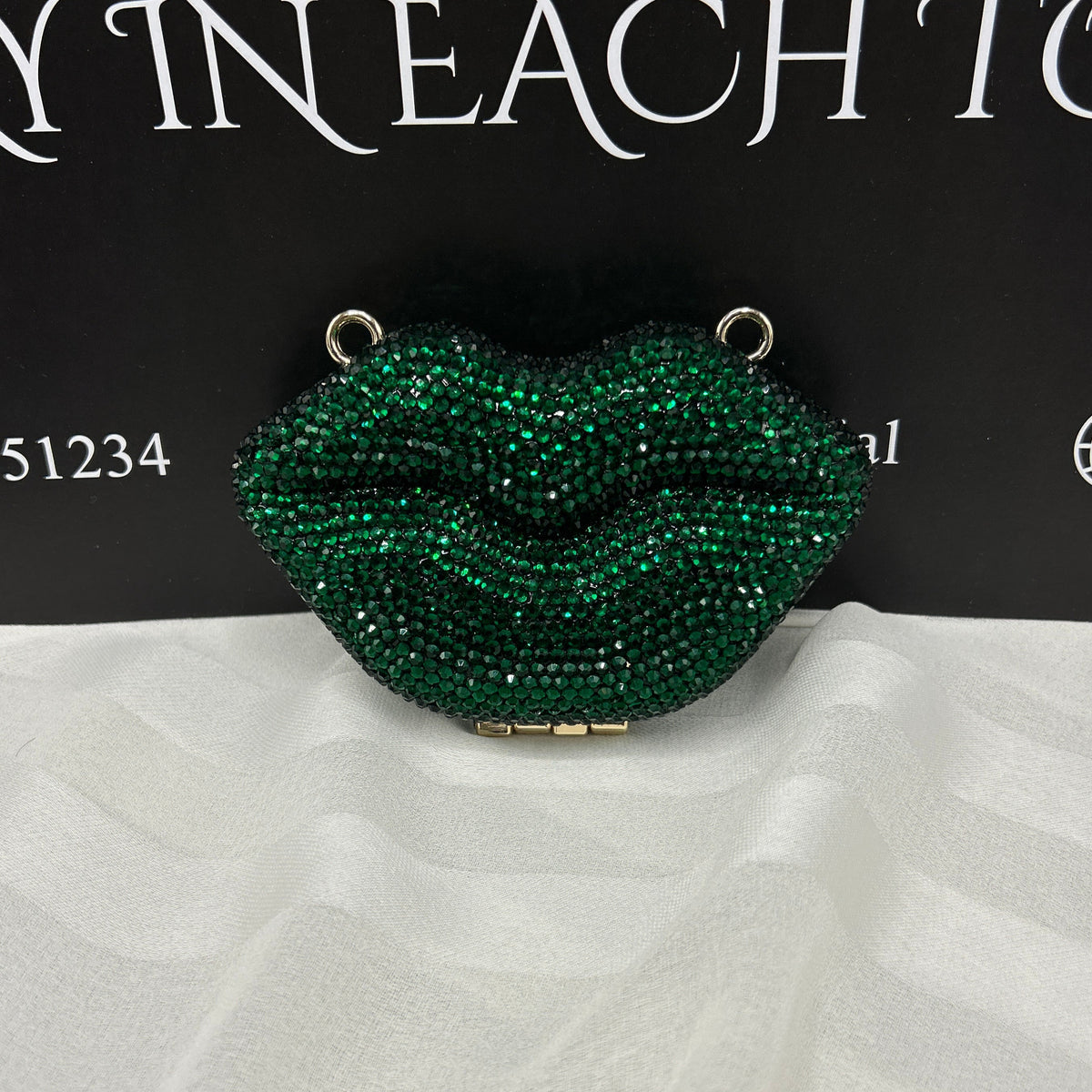 Lip rhinestone clutch | 5 Colors