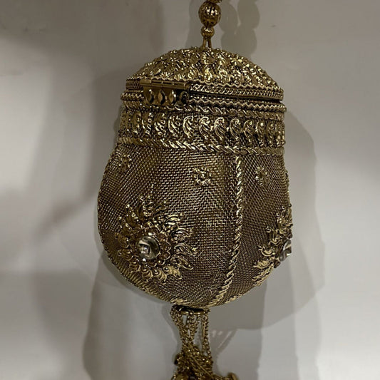 Trendy Metal Potli D-15